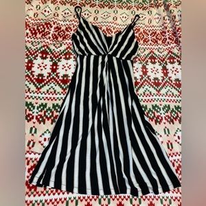 A beautiful dress💜